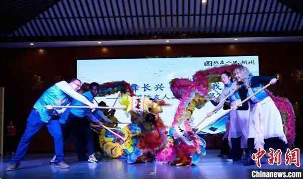 QQ20250317-085427.png